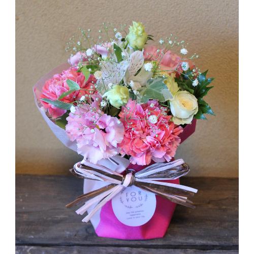 ピンク系スタンドブーケ」| 花屋「ときわガーランド本店」のオリジナル