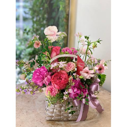 ピクニックバスケット アレンジメント 花屋 花工房 おかだ のオリジナル商品 フラワーギフトはプロのお花屋さんにおまかせ フジテレビフラワーネット ピクニックバスケット アレンジメント 花屋 花工房 おかだ のオリジナル商品 フラワーギフトはプロのお花屋さんにおまかせ フジテレビフラワーネット