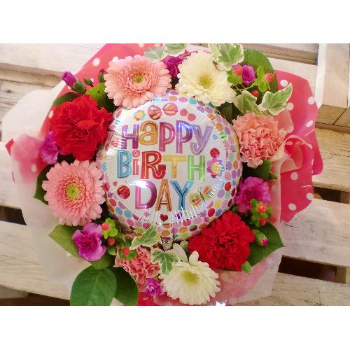 バルーンフラワーリース 誕生日花ピンク赤おまかせ 花屋 ｆｌｏｗｅｒ ｓｈｏｐ 花物語 のオリジナル商品 フラワーギフトはプロのお花屋さんにおまかせ フジテレビフラワーネット