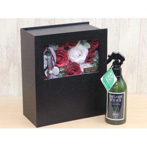 ヒノキの除菌スプレー レモングラス フレグランスフラワーgiftbox レッド 花屋 フローリスト萬 のオリジナル商品 フラワーギフトはプロのお花屋さんにおまかせ フジテレビフラワーネット