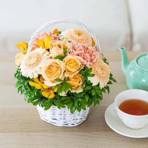戸津泰征氏制作オリジナルアレンジメント Agreable Fleurs アグレアーブル フルール 花屋 フジテレビフラワーネット のオリジナル商品 フラワーギフトはプロのお花屋さんにおまかせ フジテレビフラワーネット