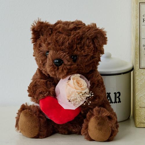 ファーファ　フレッシュ　クマ　ベア　ぬいぐるみ　ハート Amazon.co.jp: ハートベア、ハート付きクマのぬいぐるみ - ぬいぐるみ